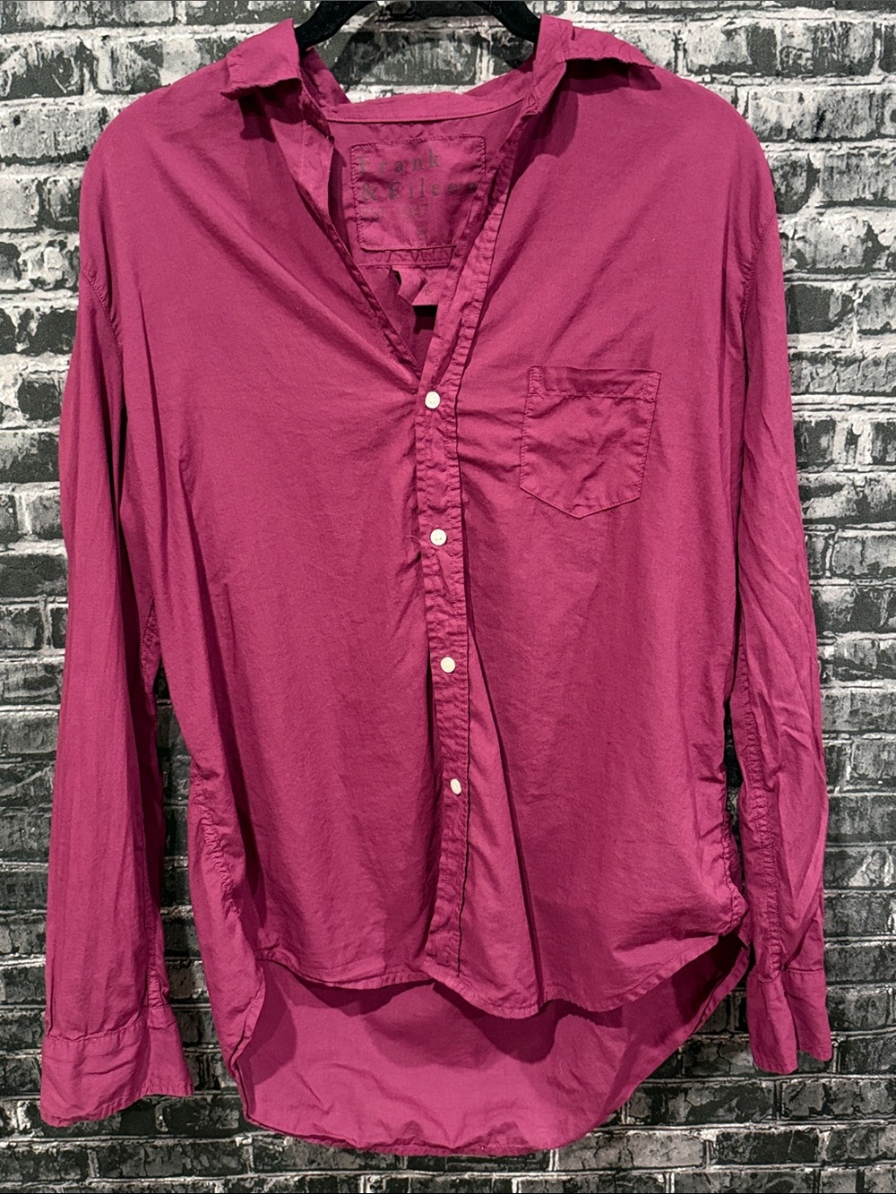 Frank & Eileen Men's Button-Down Shirt in burgundy
